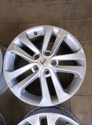 Juego de llantas nissan juke (f15e) 98955
