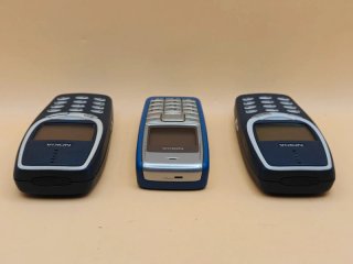 Lotto di 3 Nokia, 3310 (x2) + 1110 - da testare