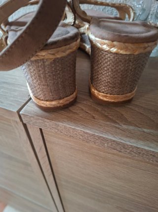 Sandalias cuña esparto talla 39