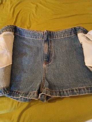 Falda pantalón vaquera Stradivarius T.34 nueva