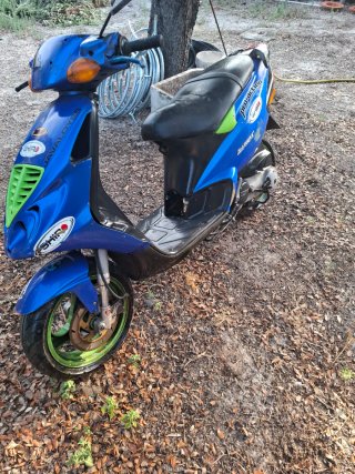 Piaggio Moped 49cc - Larga temporada parada