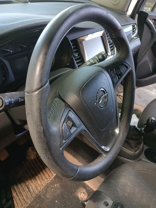 VOLANTE Opel Mokka X (2016->)