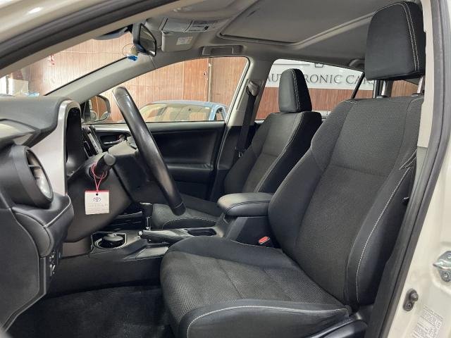 TOYOTA RAV4 hybrid AWD Advance
