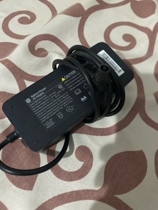 Cargador Xiaomi Pro 4 Original 53.6V