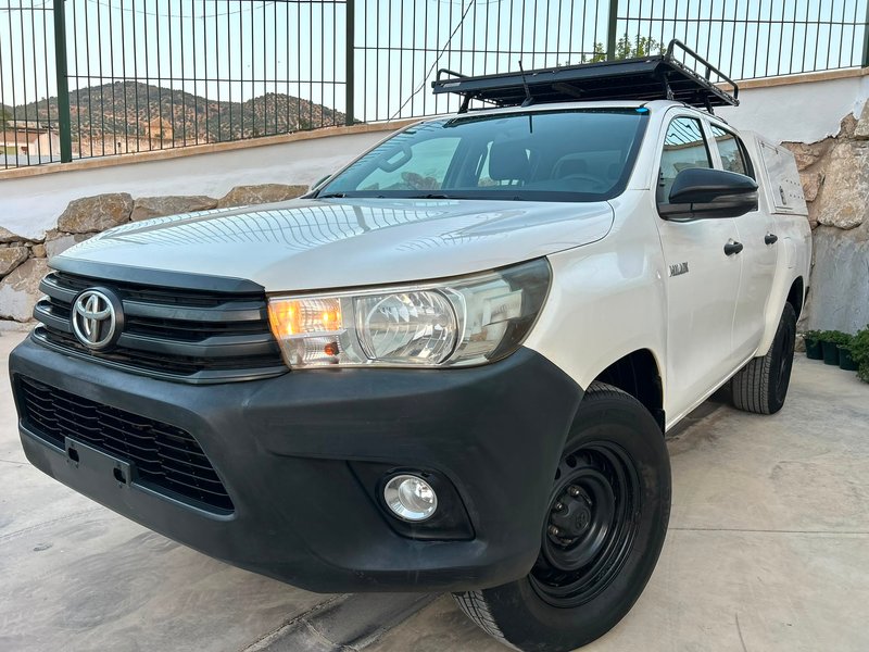 Toyota Hilux 2.0 150D C. Doble GX (N1) (2018-) 2017