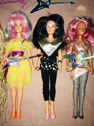 Lotti di bambole JEM Holograms