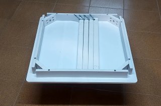 Mesa de madera maciza desmontable