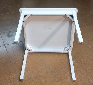 Mesa de madera maciza desmontable
