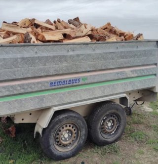 Leña para chimenea o barbacoa