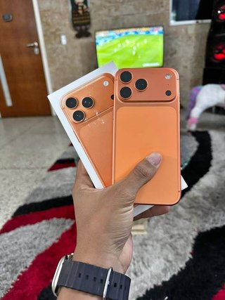 iPhone 17 Pro Max Naranja Como Nuevo