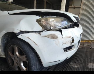 Mazda 2 2005