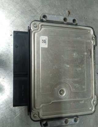 432134 centralita motor uce 0281017213 hyundai i30