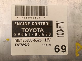 CENTRALITA MOTOR UCE TOYOTA AVENSIS BERLINA (T25)