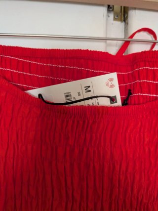 Vestido Zara tubo rojo Talla M