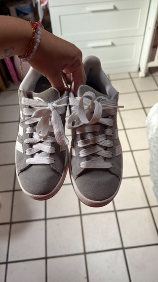 Adidas Campus Gris y Blanco