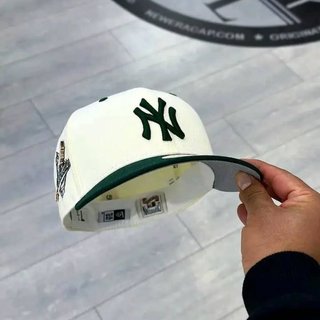 Gorra New Era NY Blanca y Verde