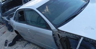 Audi puerta del der a4 berlina (8e) 1.9 tdi 338322