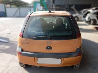 Opel 489090 porton trasero corsa c club