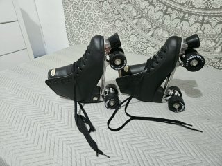 Patines 4 Ruedas + Casco y Mochila