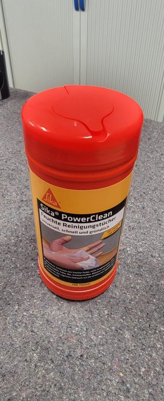 1 SOPORTE PARA UN BOTE SIKA PowerClean