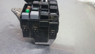 Jaguar 418179 8x2t14290kd caja relés / fusibles xf