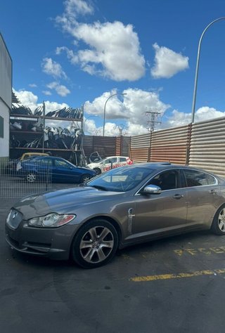 Jaguar 418179 8x2t14290kd caja relés / fusibles xf