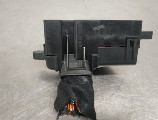 Caja relés volkswagen golf v berlina (1k1) 440188