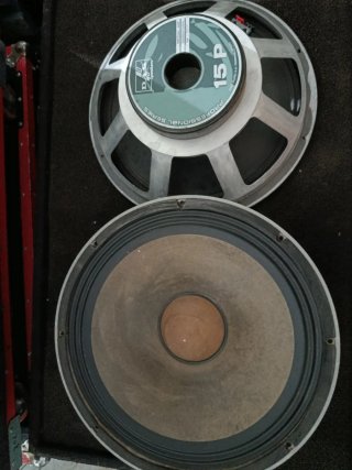 Conos de altavoces