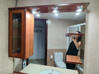 Mueble de baño de madera