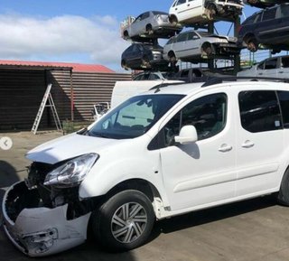 386999 caja relés / 9663704680 citroen berlingo