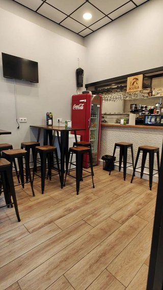 Bar en alquiler en Castillejos en Madrid