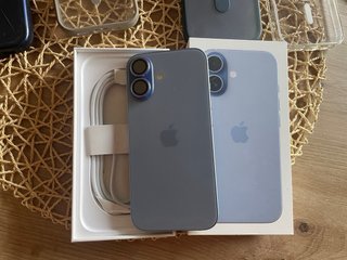 iPhone 17 256gb Impecable + Accesorios