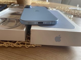 iPhone 17 256gb Impecable + Accesorios