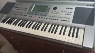 Teclado Korg PA50
