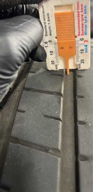 Neumático Pirelli PZERO ZR21 315/35 111Y N0