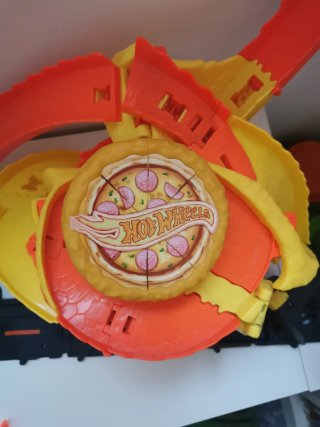 Hot Wheels City Ataque Pizza Slam Cobra