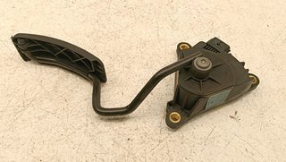 PEDAL ACELERADOR RENAULT CLIO III K9KM7 820029734