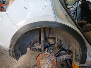 ALETIN TRASERO DERECHO Volkswagen T-Roc (A11)(09.2017->)