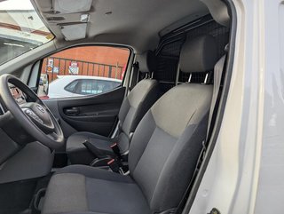 Nissan NV200 2019
