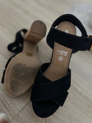 Zapatos de tacón negros talla 38