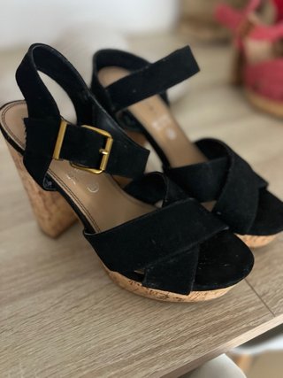 Zapatos de tacón negros talla 38