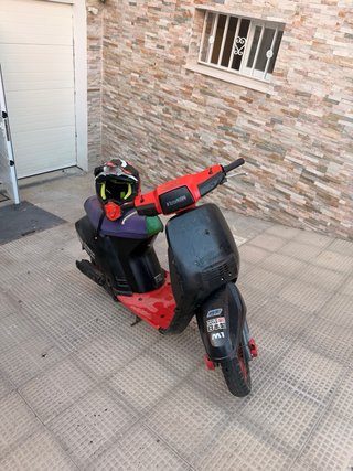 Honda scoopy 2000 s