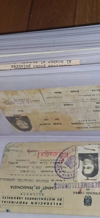 Álbum fotos  Documentos carnet Alicante etc