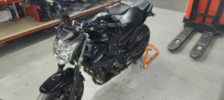 Yamaha XJ6 Negra
