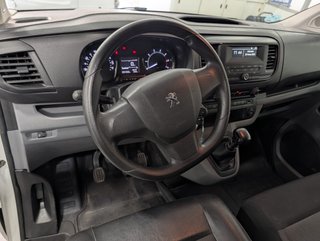 Peugeot Expert 2021