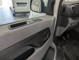 Peugeot Expert 2021