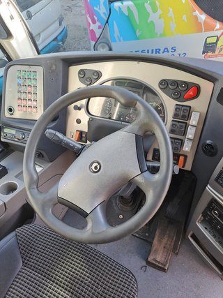 Autobus Irisbus Iveco Tata Xerus Hispano 53 plazas