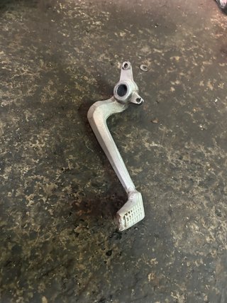 Pedal Freno Trasero Macbor Shifter MC1 125