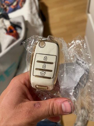 Funda para llaves Hyundai Kia Blanca y Dorada