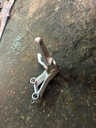 Estribera Macbor Shifter MC1 125 Izq